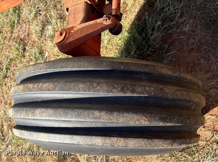 image for item IE9219 Case 2390 tractor