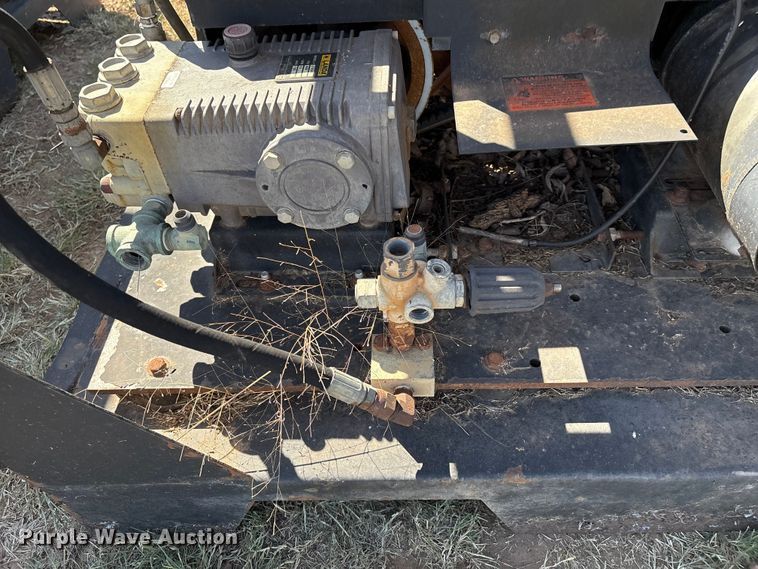 image for item IE9223 (2) Land SDHW5-30824E hot pressure washers