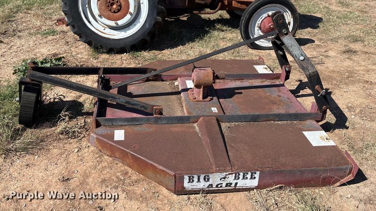 image for item IE9224 Ford 8N tractor