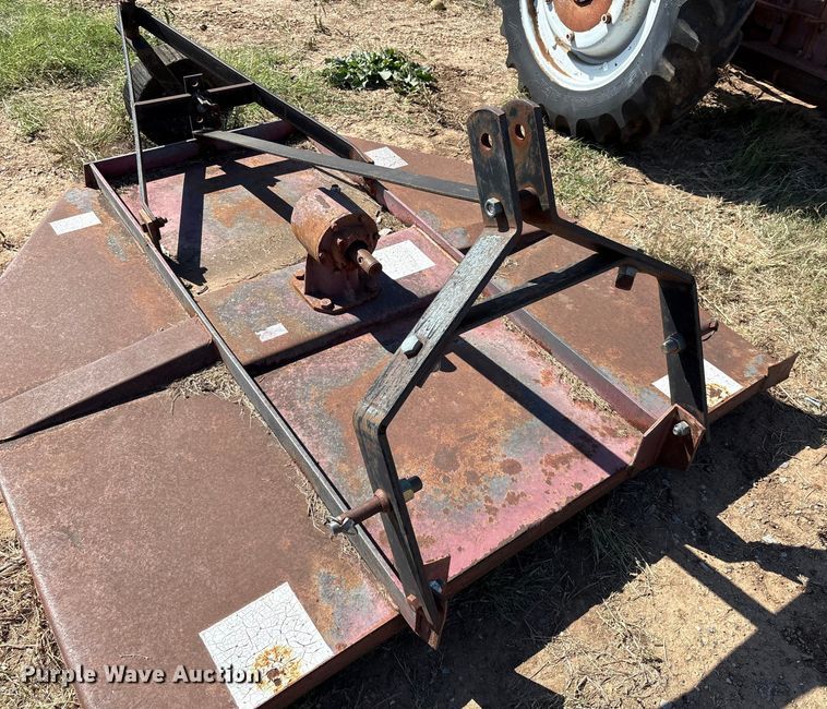 image for item IE9224 Ford 8N tractor