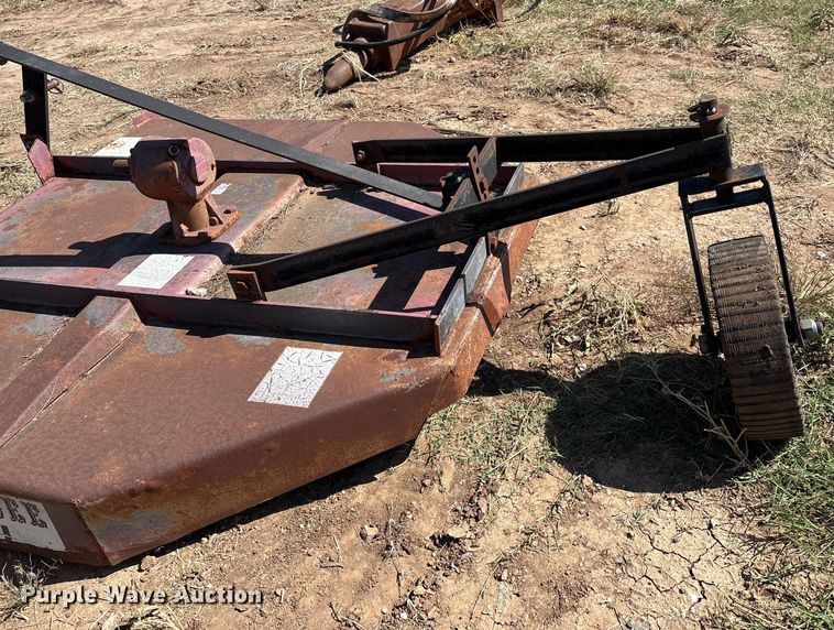 image for item IE9224 Ford 8N tractor