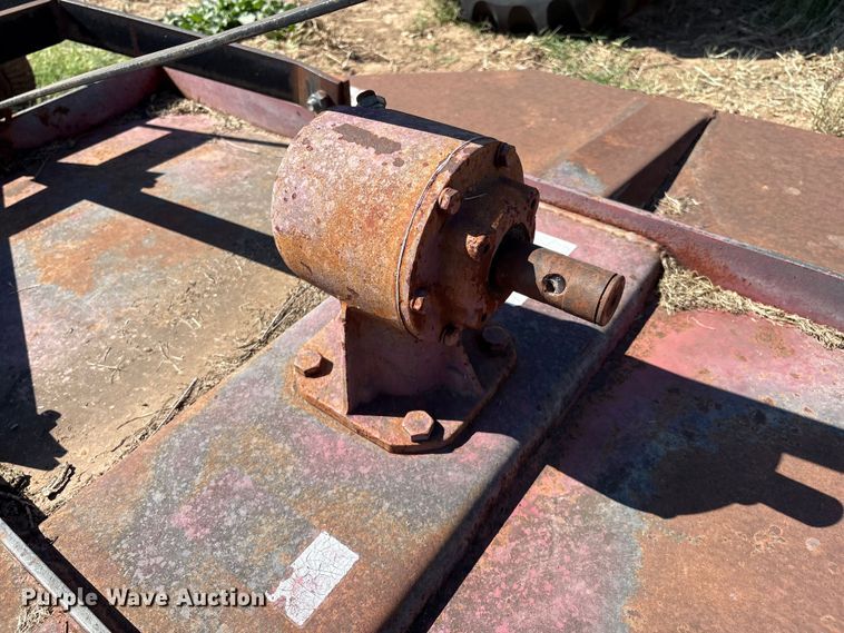 image for item IE9224 Ford 8N tractor