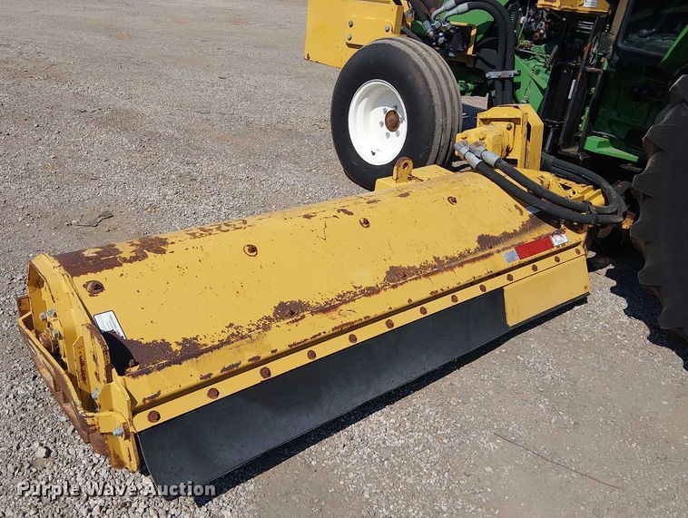 image for item NU9729 John Deere 5095M MFWD tractor