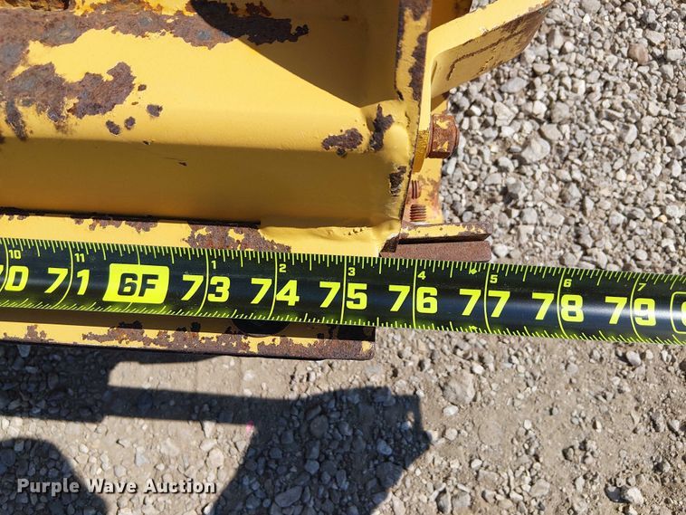 image for item NU9729 John Deere 5095M MFWD tractor