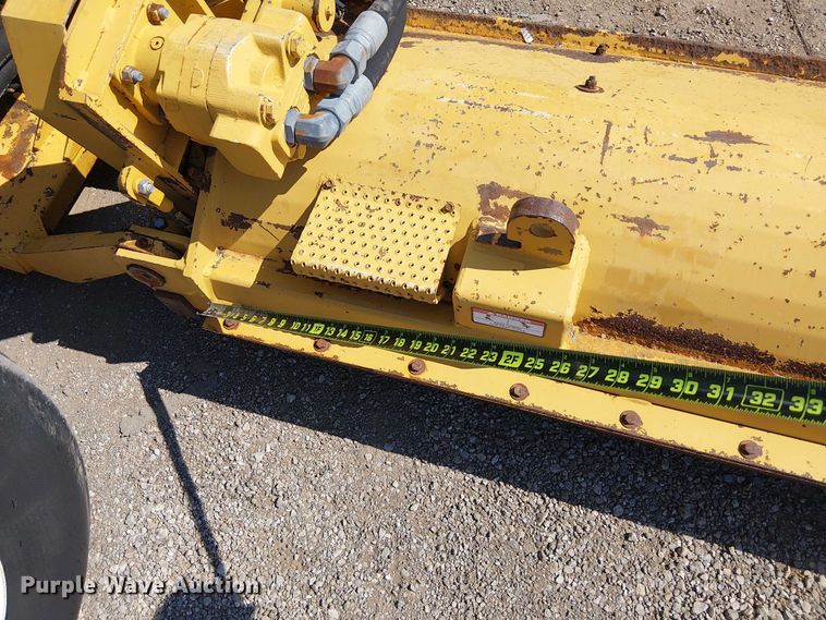 image for item NU9729 John Deere 5095M MFWD tractor