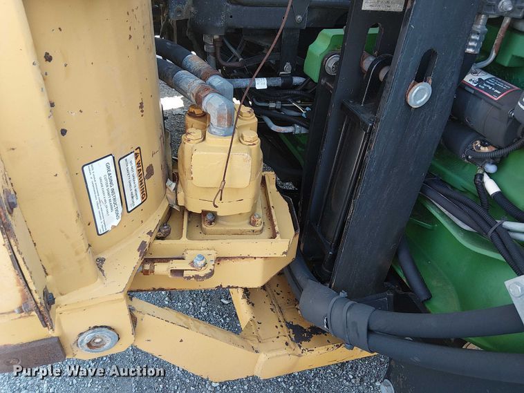 image for item NU9729 John Deere 5095M MFWD tractor