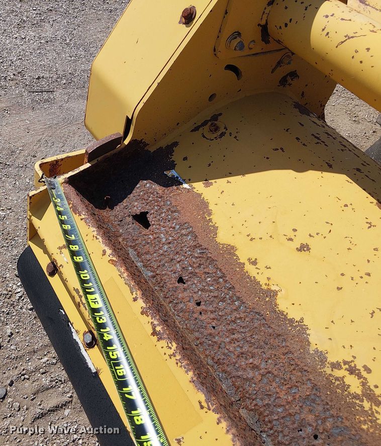 image for item NU9729 John Deere 5095M MFWD tractor