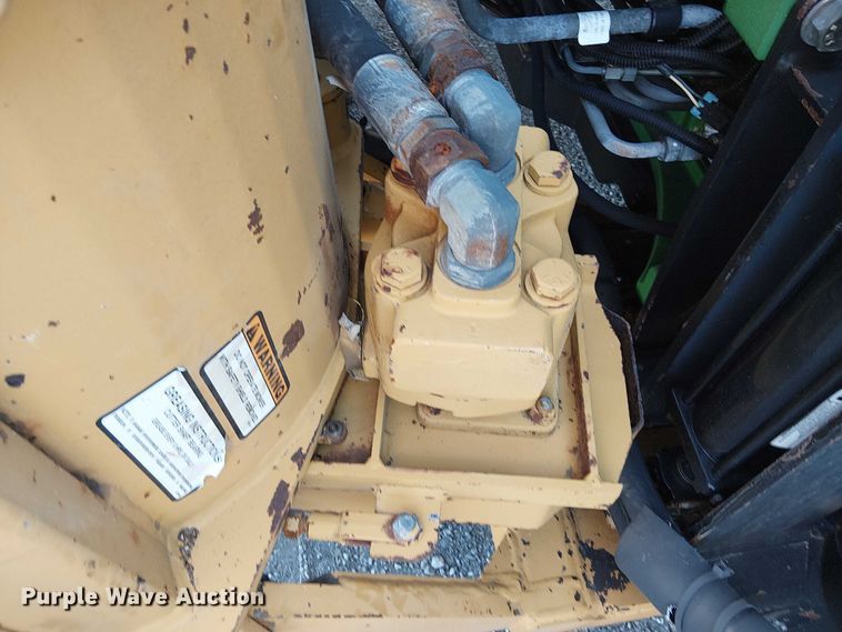 image for item NU9729 John Deere 5095M MFWD tractor