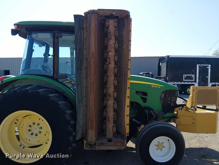 image for item NU9729 John Deere 5095M MFWD tractor