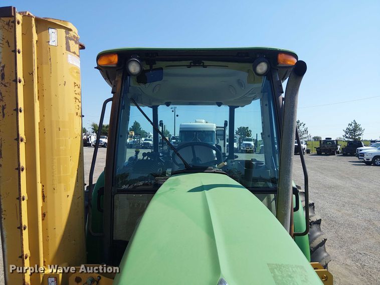 image for item NU9729 John Deere 5095M MFWD tractor