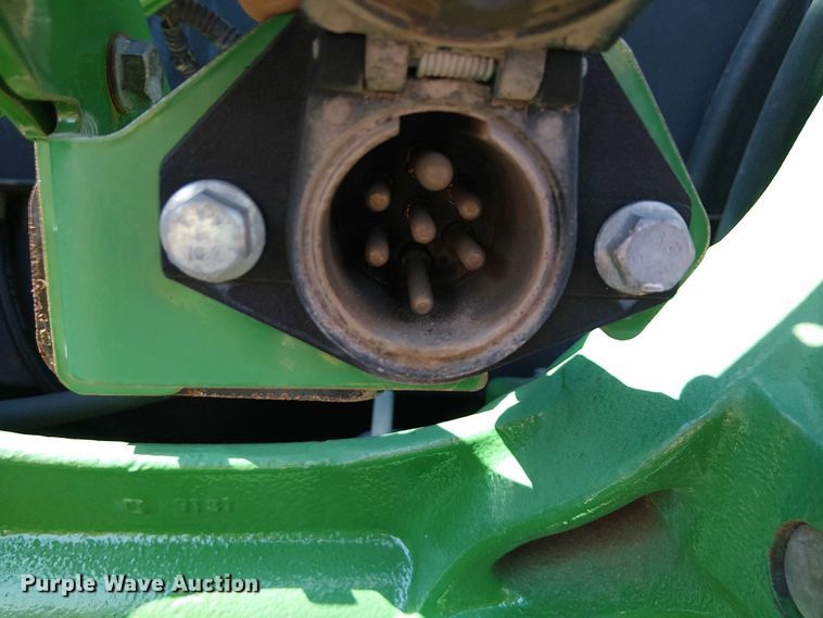 image for item NU9729 John Deere 5095M MFWD tractor