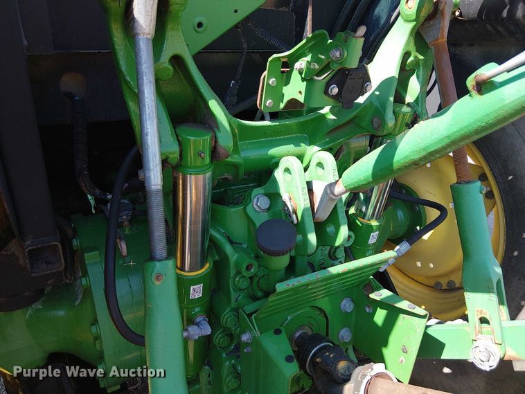 image for item NU9729 John Deere 5095M MFWD tractor