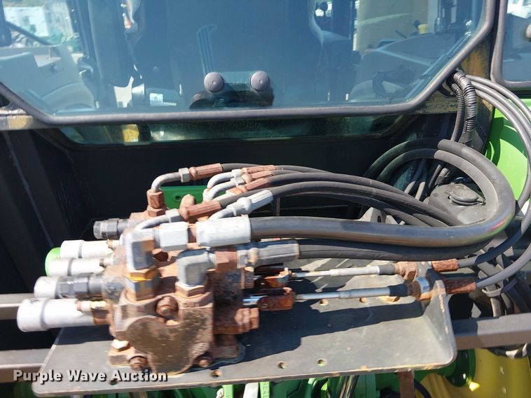 image for item NU9729 John Deere 5095M MFWD tractor