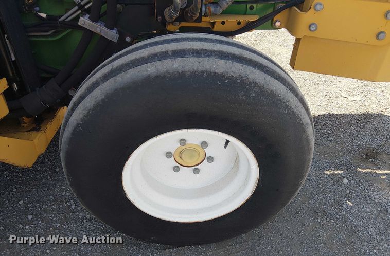 image for item NU9729 John Deere 5095M MFWD tractor