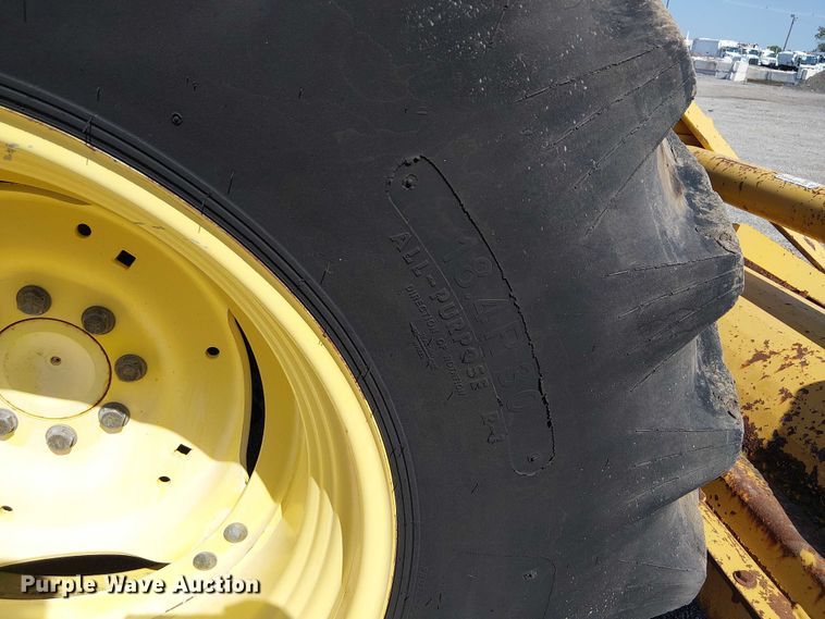 image for item NU9729 John Deere 5095M MFWD tractor