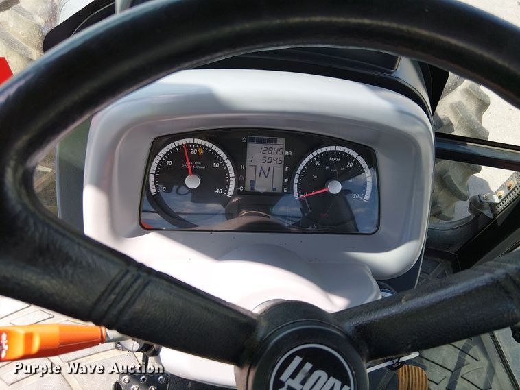 image for item YA0831 2017 Kioti PX1153 MFWD tractor