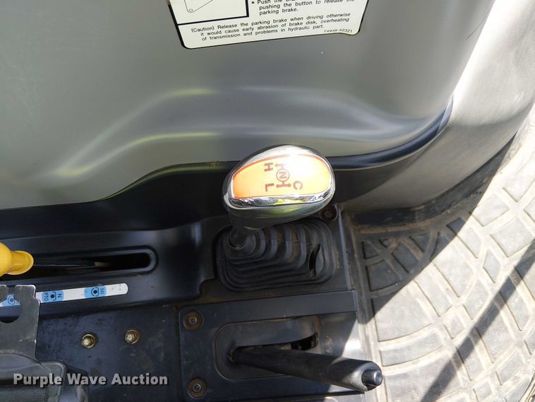 image for item YA0831 2017 Kioti PX1153 MFWD tractor