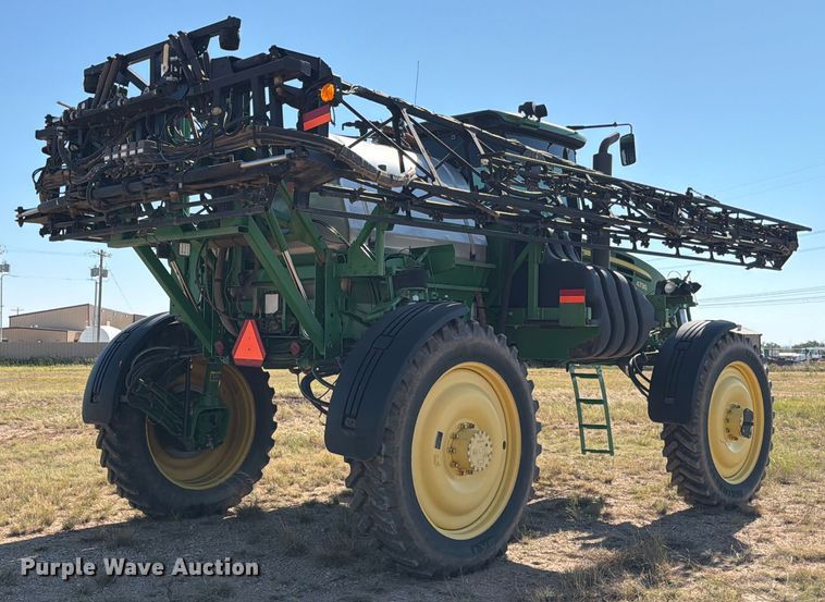 image for item YA1145 2010 John Deere 4730 sprayer