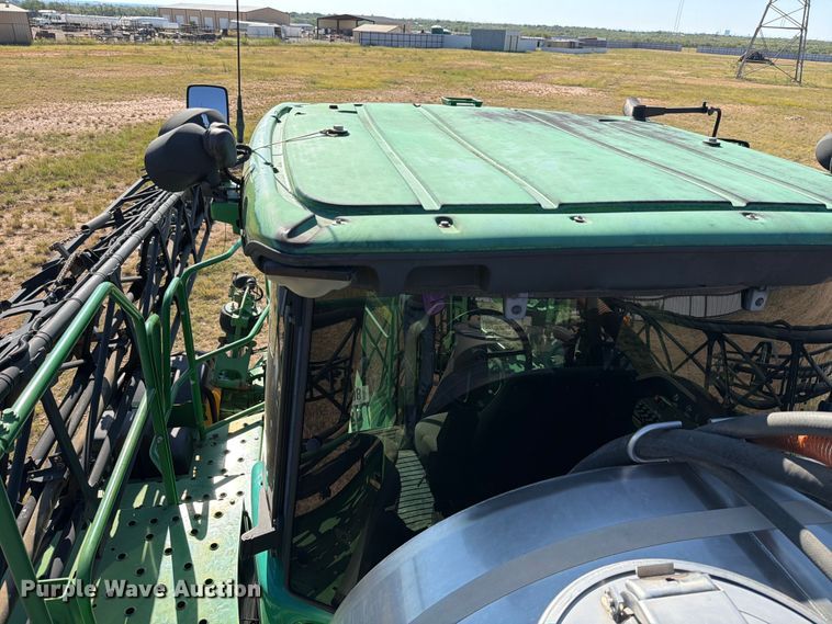 image for item YA1145 2010 John Deere 4730 sprayer