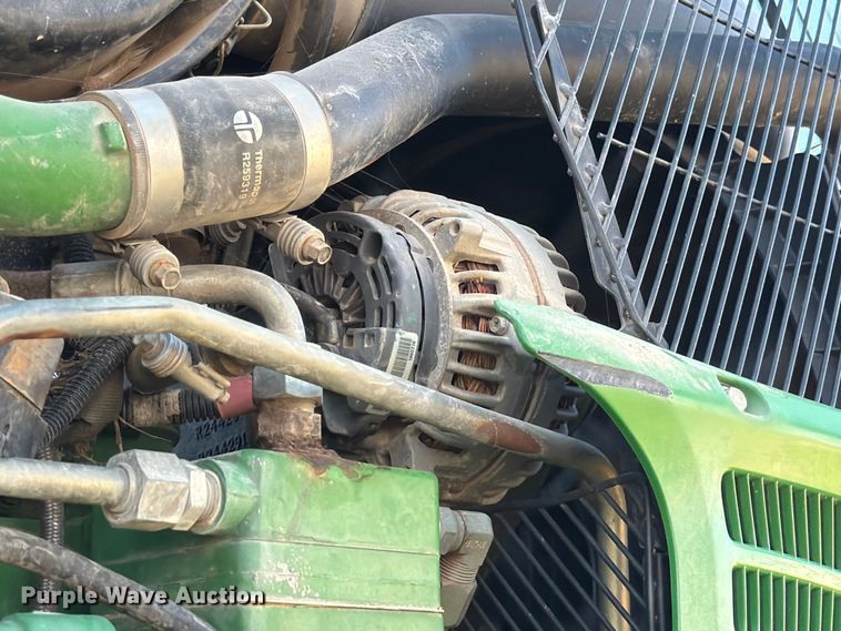 image for item YA1145 2010 John Deere 4730 sprayer