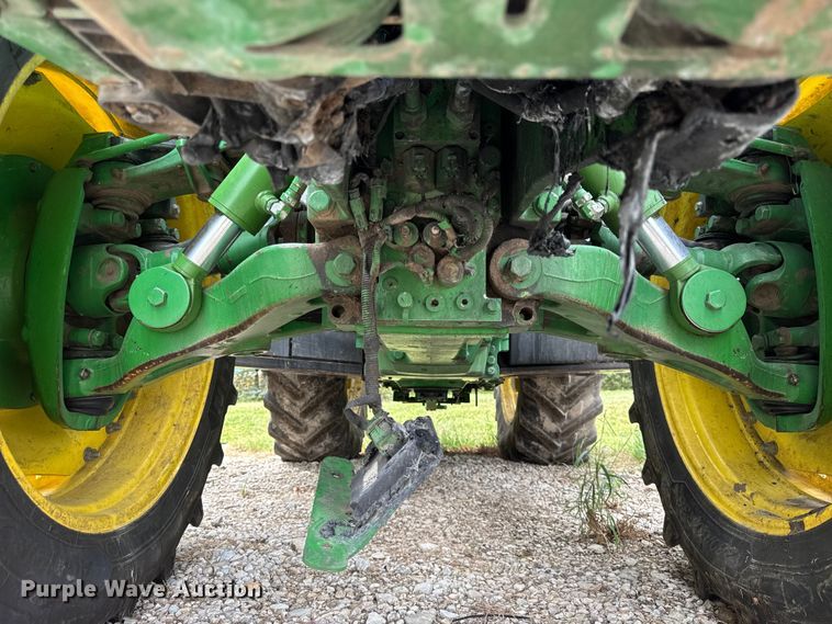 image for item YA1149 2015 John Deere 8370R MFWD tractor