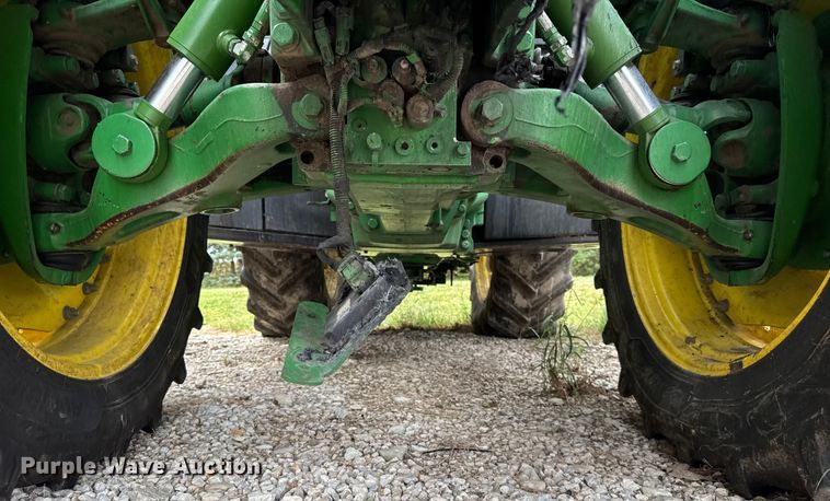 image for item YA1149 2015 John Deere 8370R MFWD tractor