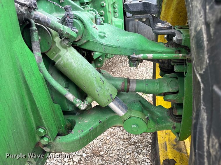 image for item YA1149 2015 John Deere 8370R MFWD tractor