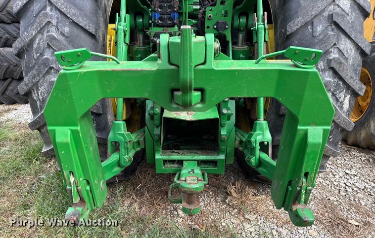 image for item YA1149 2015 John Deere 8370R MFWD tractor