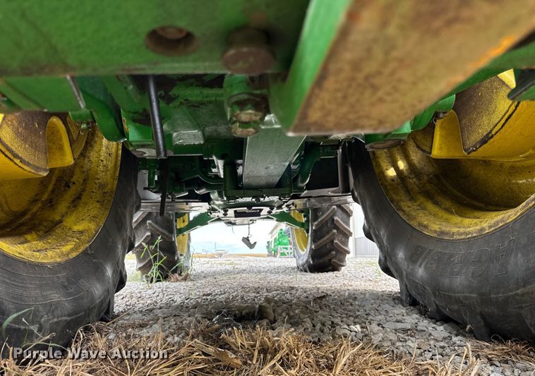 image for item YA1149 2015 John Deere 8370R MFWD tractor