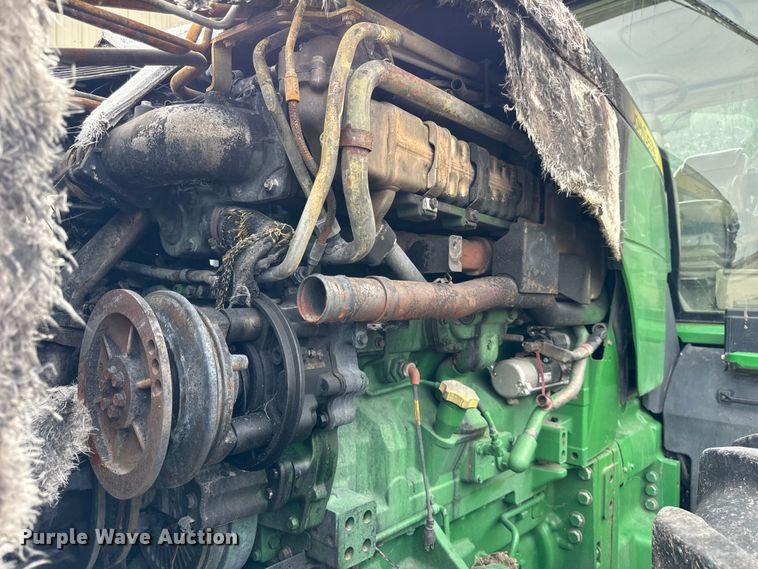 image for item YA1149 2015 John Deere 8370R MFWD tractor