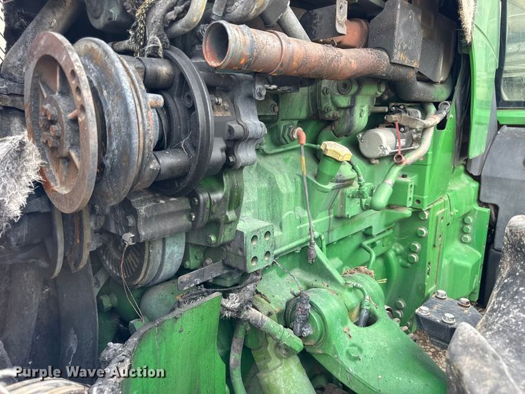 image for item YA1149 2015 John Deere 8370R MFWD tractor