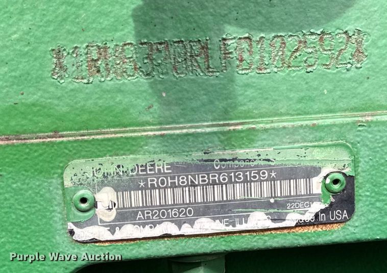 image for item YA1149 2015 John Deere 8370R MFWD tractor