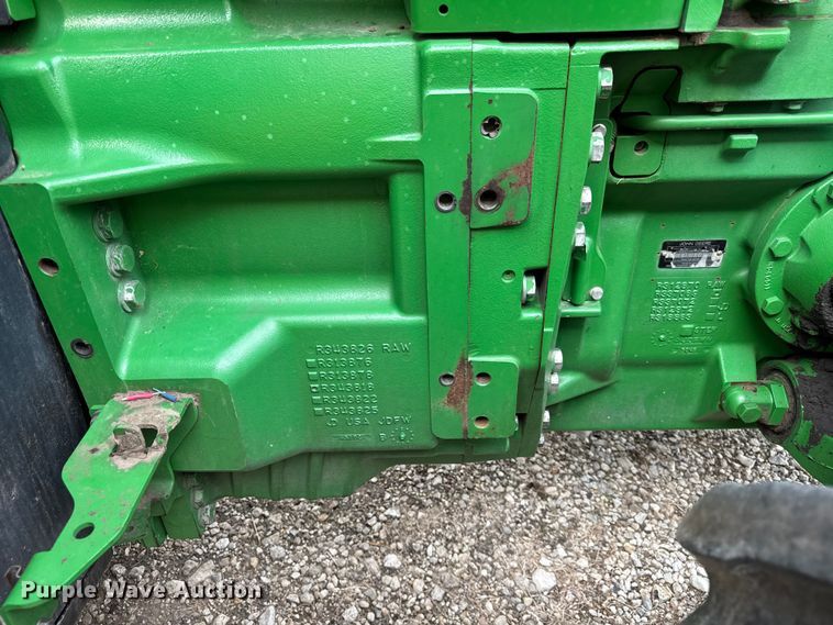 image for item YA1149 2015 John Deere 8370R MFWD tractor