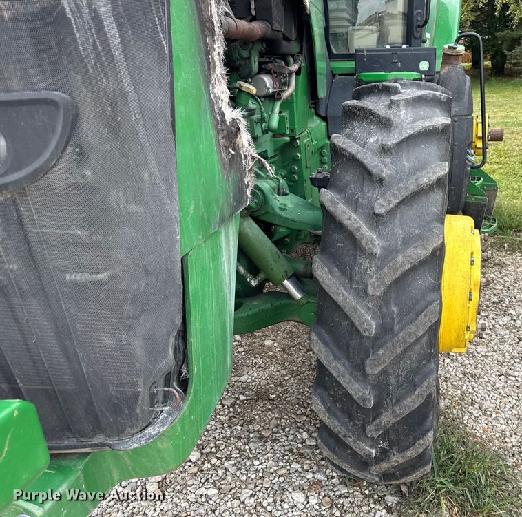 image for item YA1149 2015 John Deere 8370R MFWD tractor