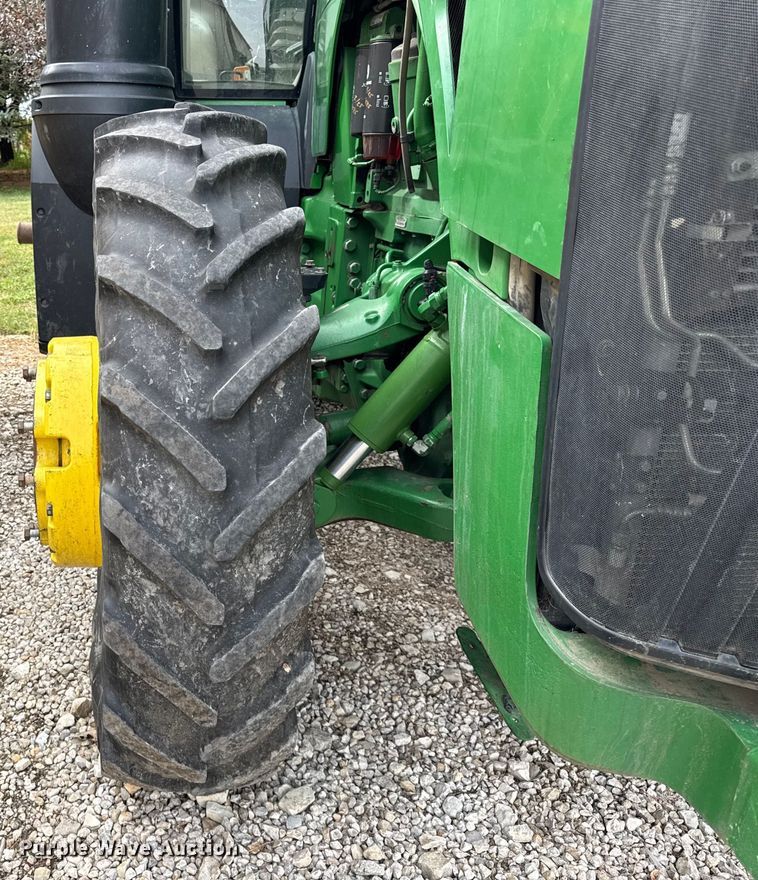 image for item YA1149 2015 John Deere 8370R MFWD tractor