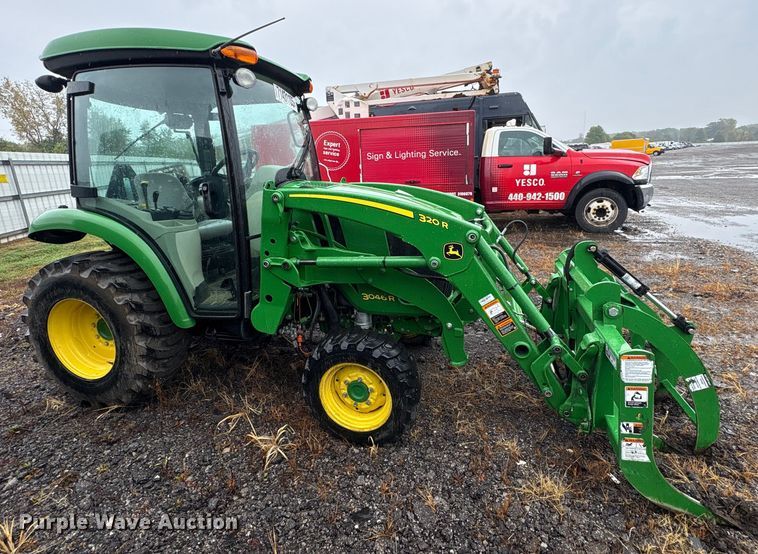 image for item YA1155 2017 John Deere 3046R MFWD tractor