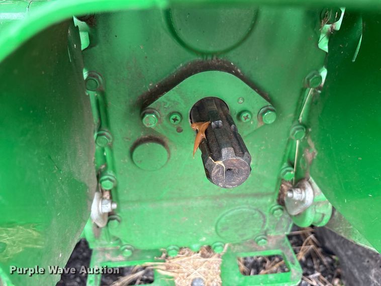 image for item YA1155 2017 John Deere 3046R MFWD tractor