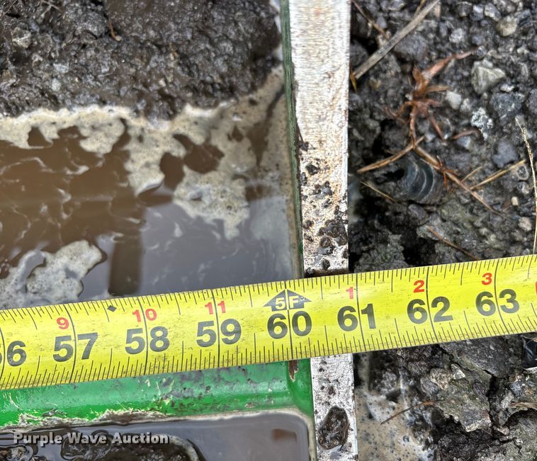 image for item YA1155 2017 John Deere 3046R MFWD tractor