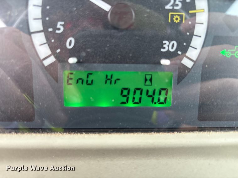 image for item YA1155 2017 John Deere 3046R MFWD tractor