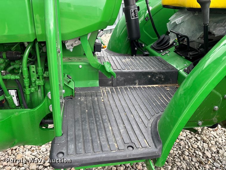 image for item YA1160 2022 John Deere 5065E MFWD tractor