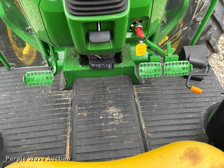 image for item YA1160 2022 John Deere 5065E MFWD tractor
