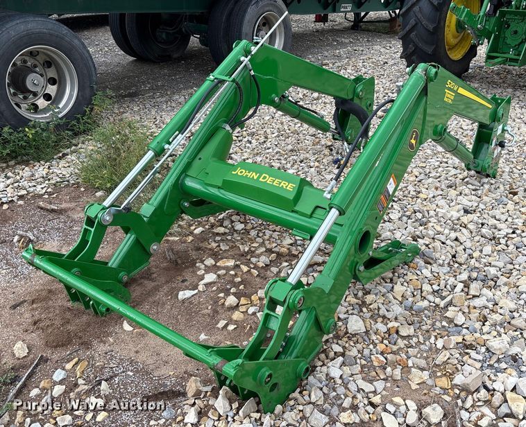 image for item YA1160 2022 John Deere 5065E MFWD tractor