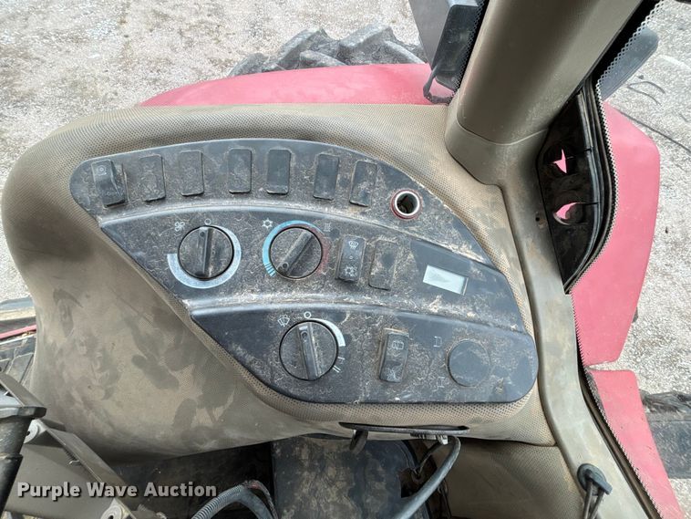 image for item YA1167 2005 Case MX230 MFWD tractor