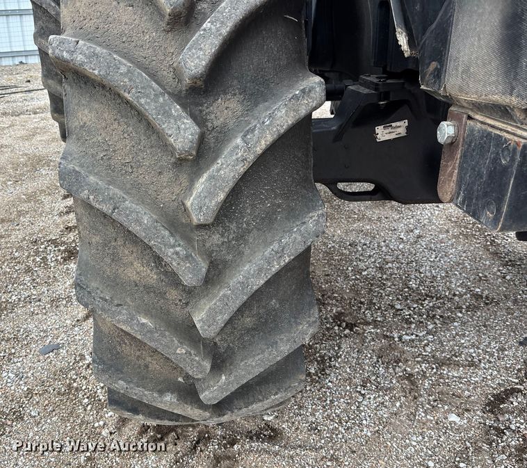 image for item YA1167 2005 Case MX230 MFWD tractor