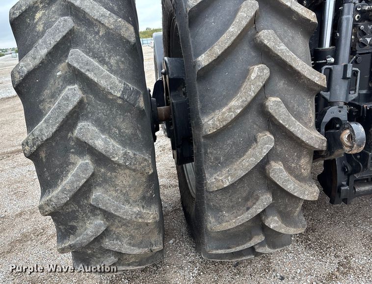 image for item YA1167 2005 Case MX230 MFWD tractor