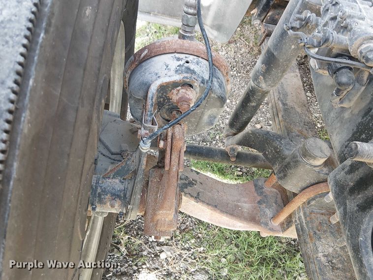 image for item DJ7826 2014 Mack GU713 semi truck