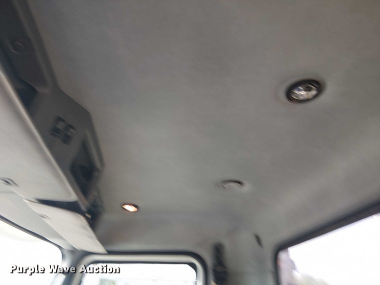 image for item DJ7826 2014 Mack GU713 semi truck