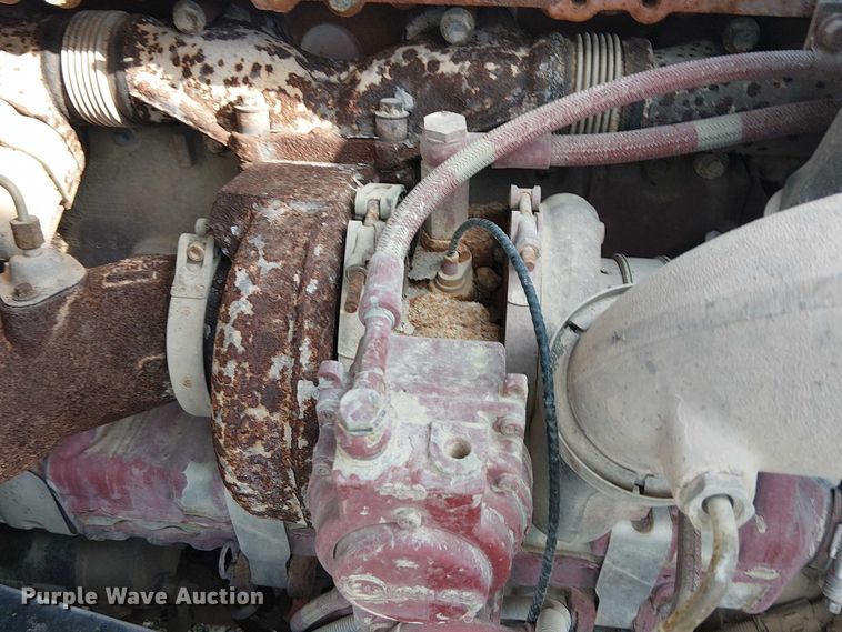 image for item DJ7826 2014 Mack GU713 semi truck