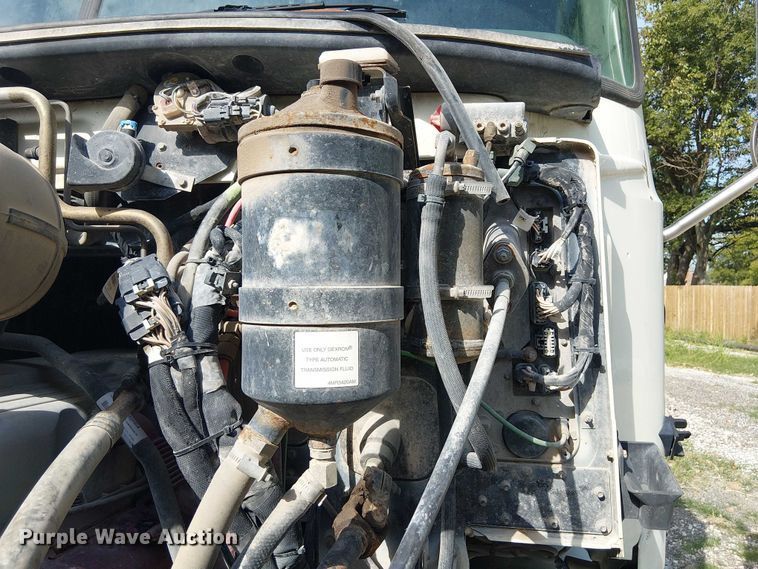 image for item DJ7826 2014 Mack GU713 semi truck