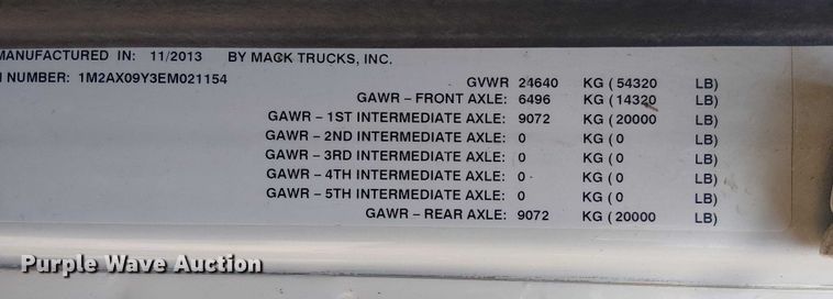 image for item DJ7826 2014 Mack GU713 semi truck